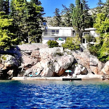 Beach House On The Cliff 자톤 외부 사진