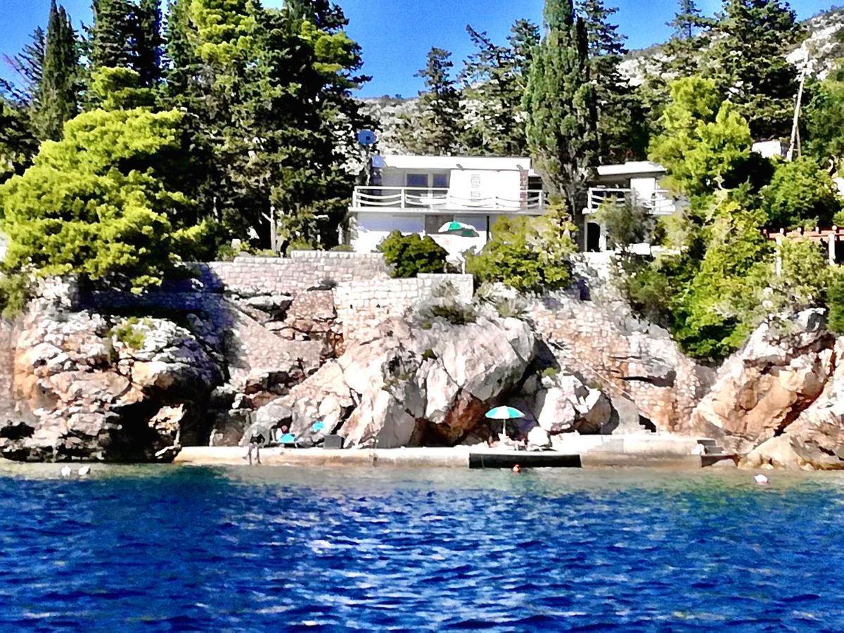 Beach House On The Cliff 자톤 외부 사진